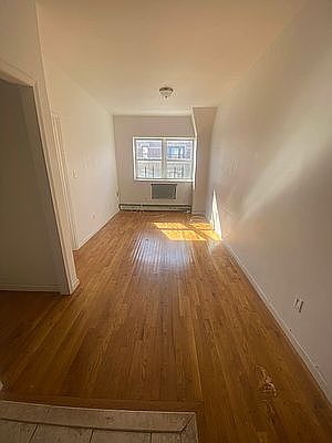 2nd image of 908 Rogers Ave #3