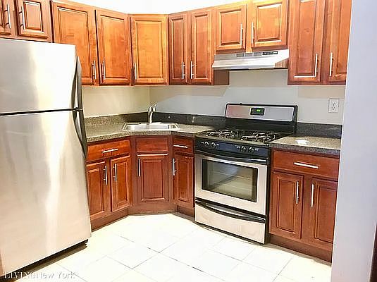 4th image of 770 Saint Marks Ave #1K