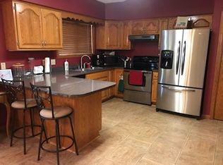 1208 Winchester Dr, Pierre, SD 57501