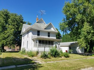 106 4th St NE, Nora Springs, IA 50458