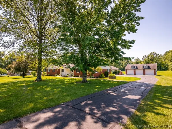 1114 E State Road 256, Austin, IN 47102