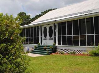 805 Cleveland Ave, Ocean Springs, MS 39564