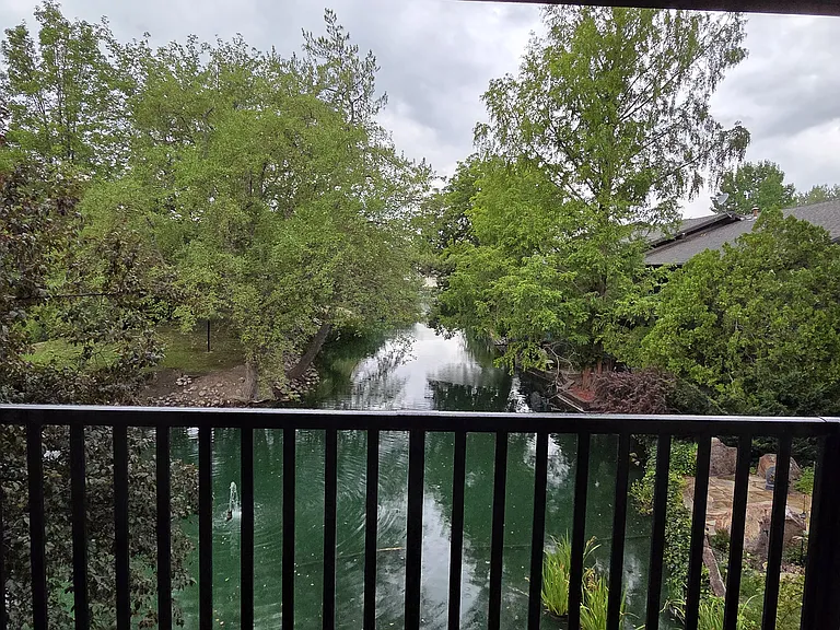 4620 S Woodduck Ln — Photo 10