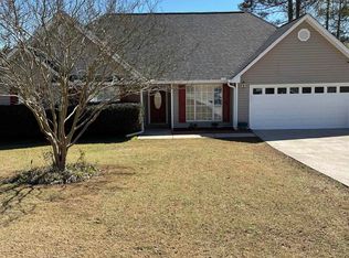 15 Woodland Ridge Cir, Covington, GA 30016