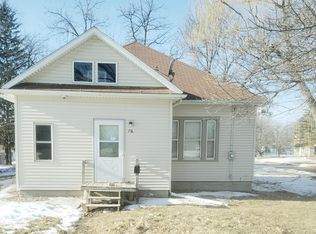 716 Prospect Ave, Windom, MN 56101