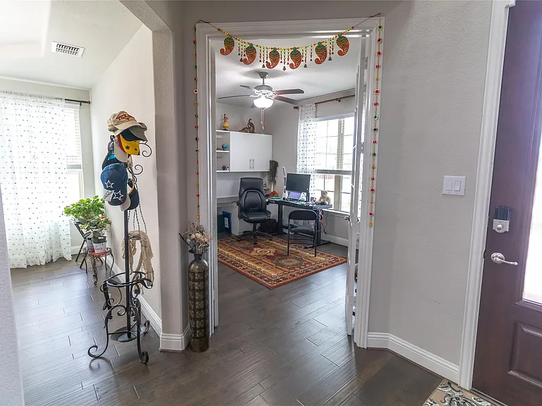 9785 Hickory Hill Rd — Photo 9