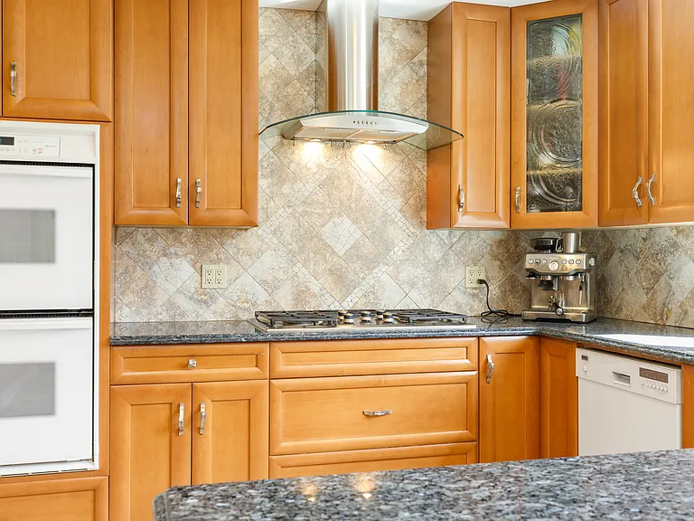 155 Chapel Oaks Dr — Photo 20