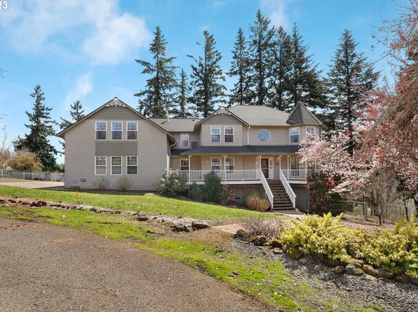 14795 SE Old Barn Ln, Damascus, OR 97089
