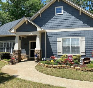 8100 Becker Ln, Leeds, AL, 35094