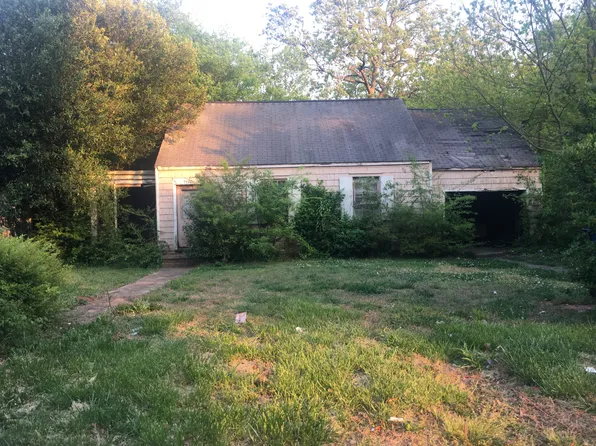 1136 Oak Knoll Ter SE, Atlanta, GA 30315