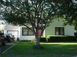 6813 NW 44th St, Bethany, OK 73008