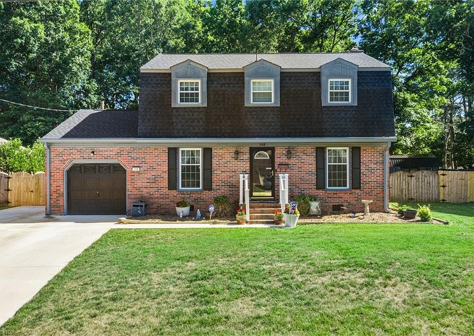1st image of 318 Williamsburg Ct