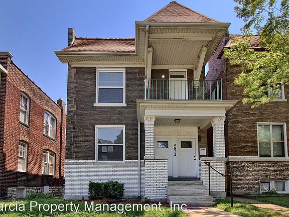3rd image of 4912 Devonshire Ave