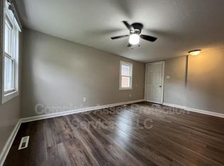 403 W Alyea St, Hebron, IN 46341