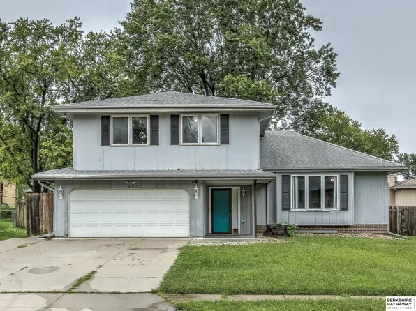 4929 S 106th Cir, Omaha, NE 68127
