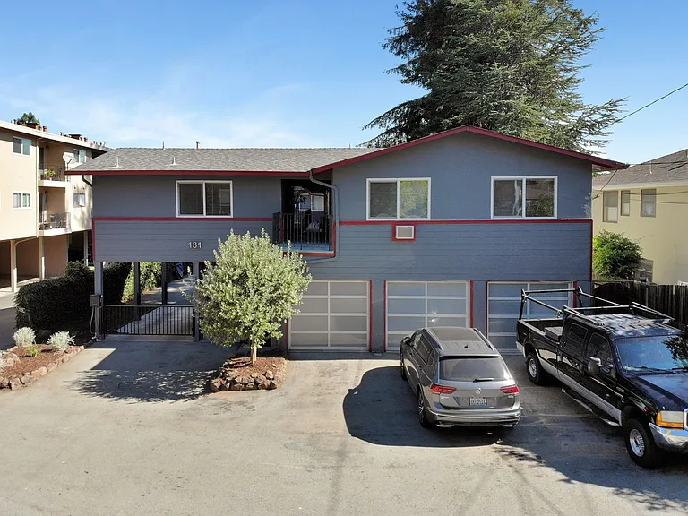 131 Cerrito Avenue — Photo 23