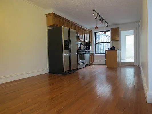 Rented by RES New York | media 59