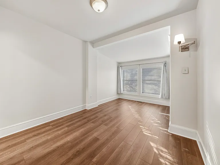 51 Girard St NE — Photo 15