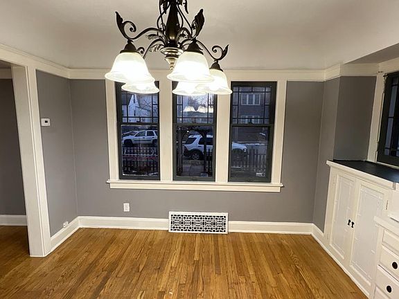 2nd image of 238 E Townsend St #B