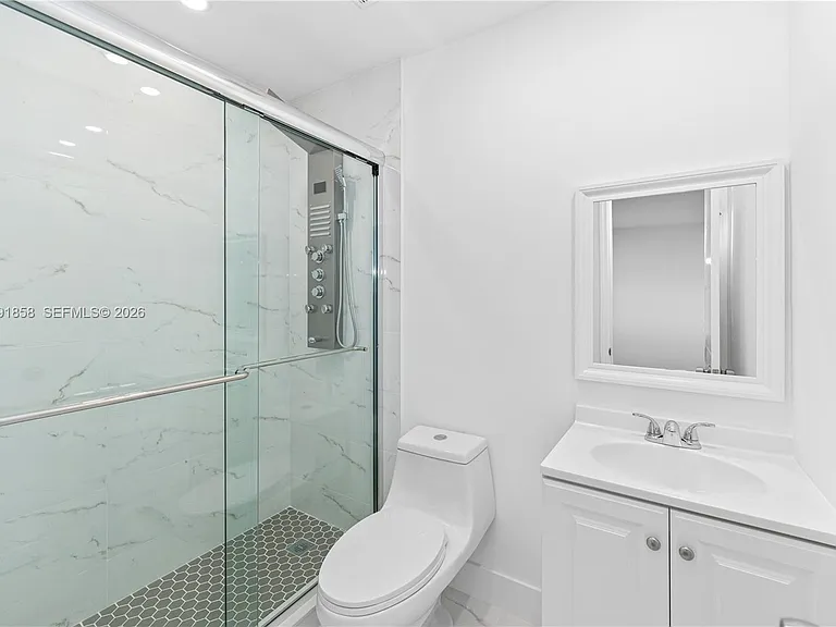 365 NW 109th Ave #701 — Photo 14