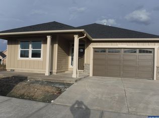 1203 S 10th St, Independence, OR 97351