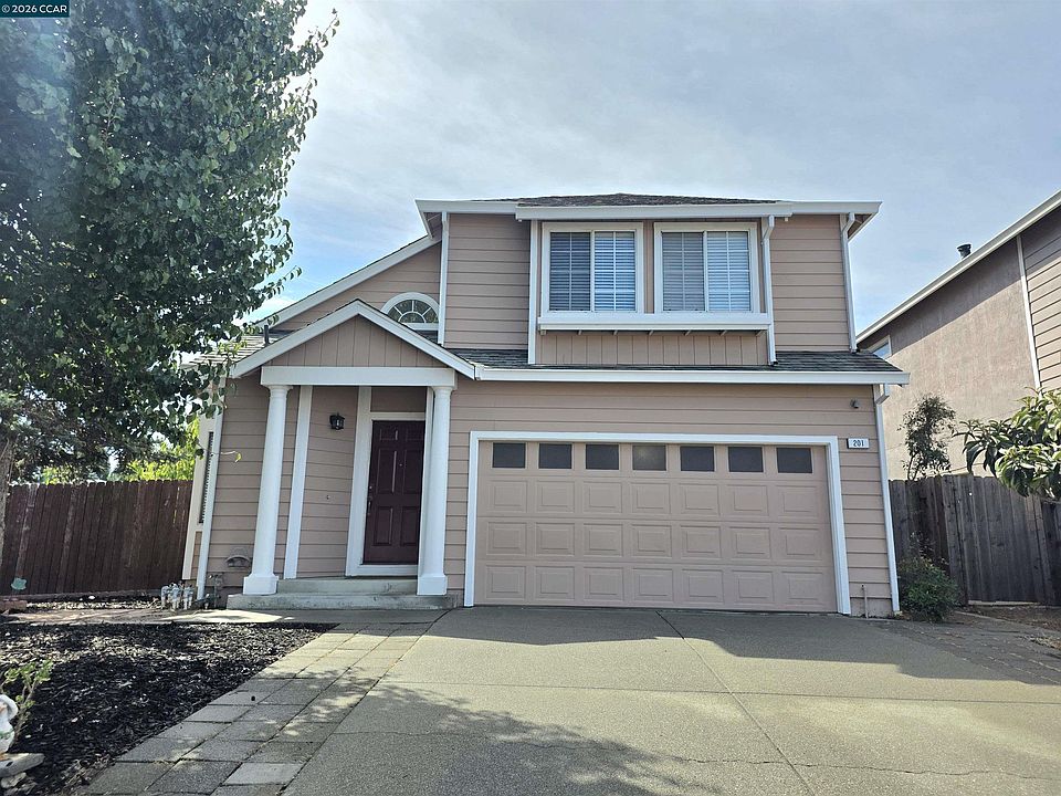 1st image of 201 Fairbrook Ct