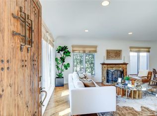 902 Havenhurst Dr, West Hollywood, CA 90046