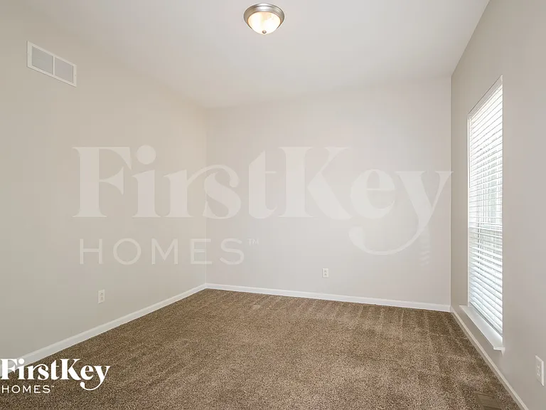 217 Hawksbury Pl — Photo 12