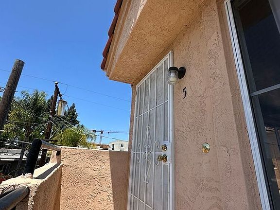 5th image of 4270 Highland Ave APT 5