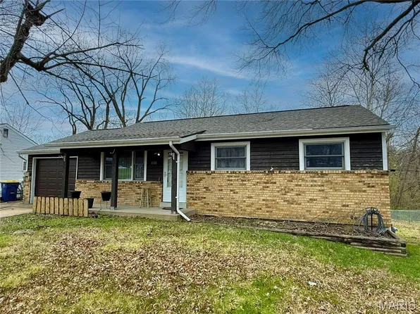 4118 E Donaldson Dr, Saint Louis, MO 63129