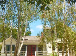 1555 E Valley Rd, Santa Barbara, CA 93108