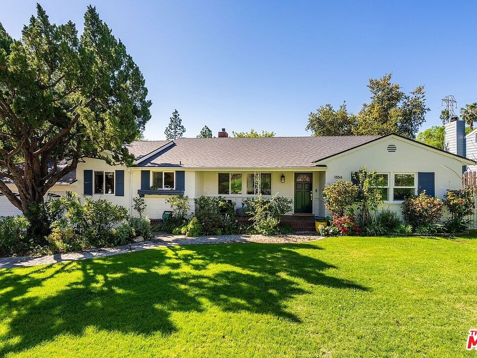 1st image of 1354 Green Ln