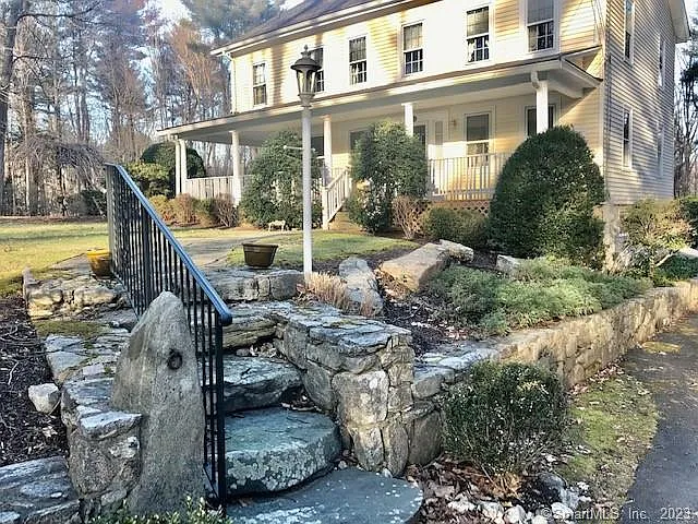 479 Newtown Turnpike photo 1