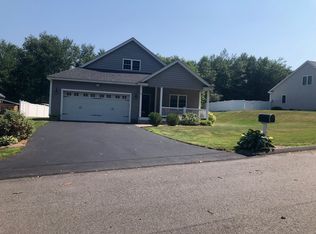 70 Hudson St, Leominster, MA 01453