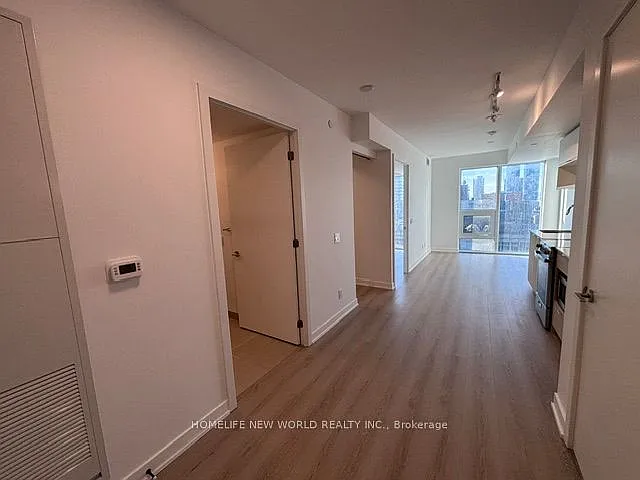 100 Queen St E #1707 — Photo 13