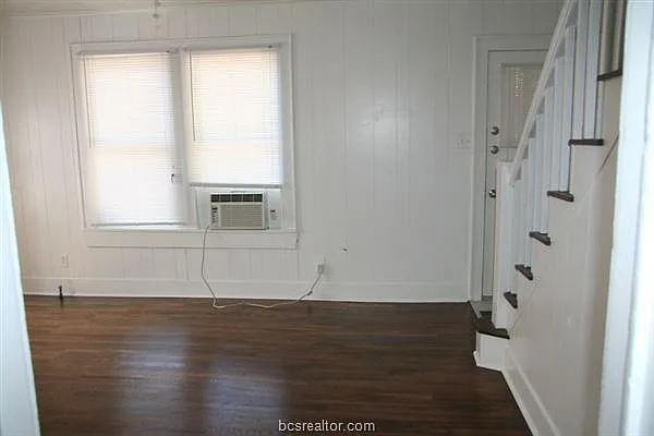 814 Banks Ave — Photo 11
