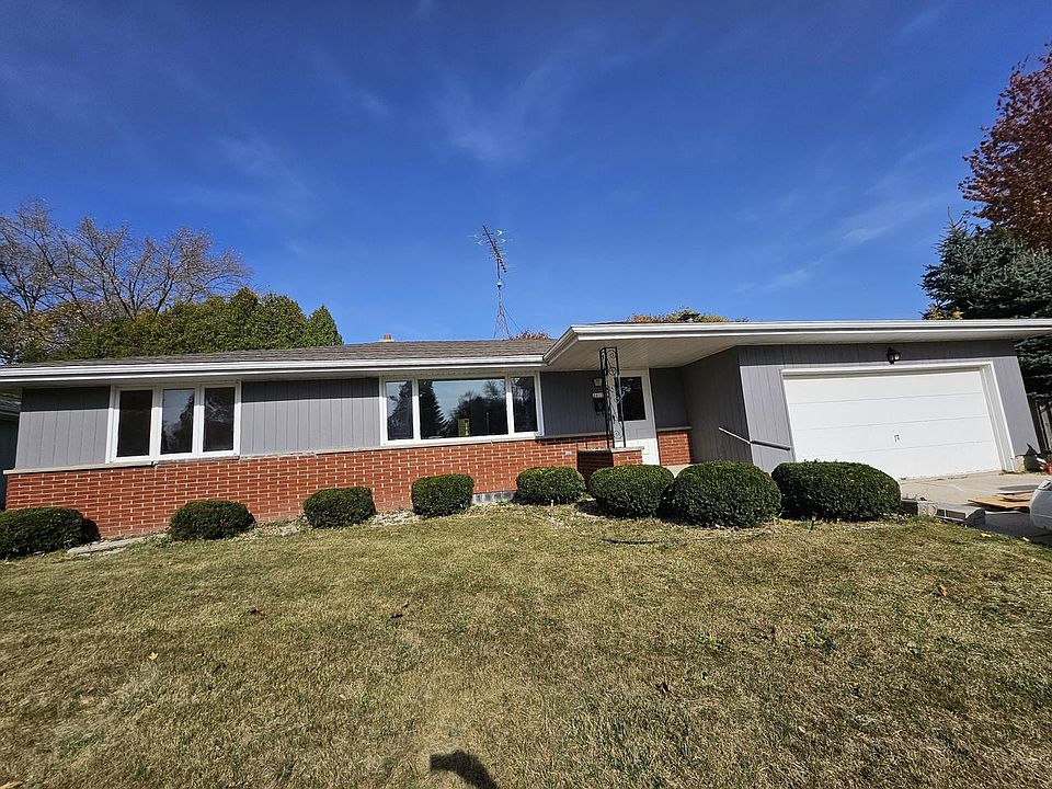 1st image of 2612 Pennsylvania CIRCLE