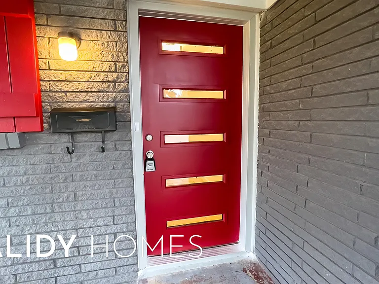 2714 Tottingham Rd — Photo 6
