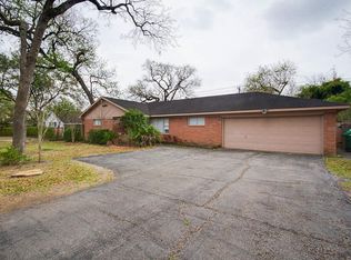 12843 Memorial Dr, Houston, TX 77024