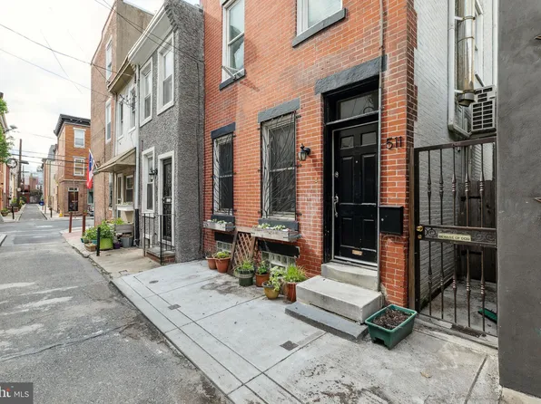 511 Clymer St, Philadelphia, PA 19147