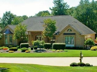 5500 Crystal Creek Ln, Washington, MI 48094