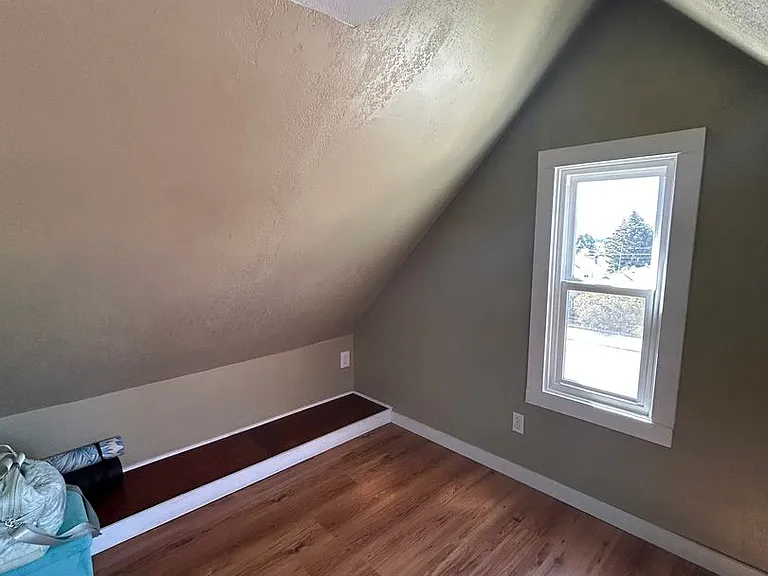 1005 W Park St — Photo 17