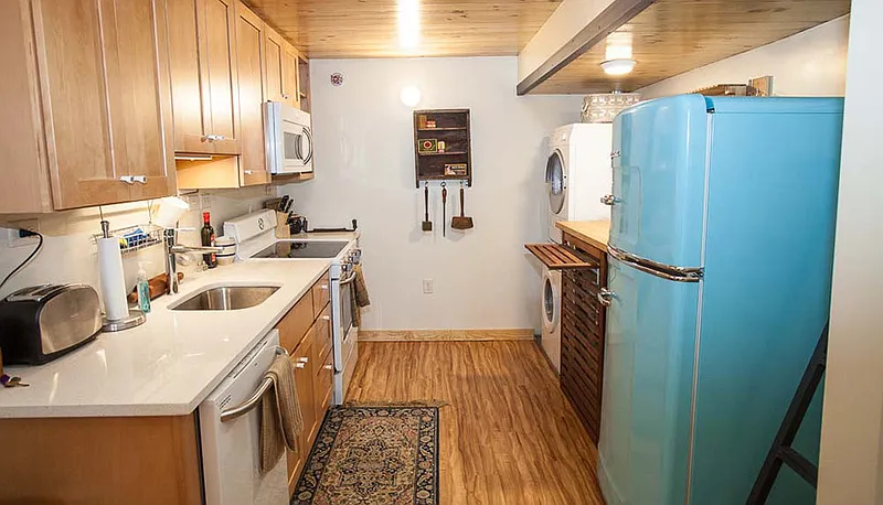 1 bed, 1.0 bath, 653 sqft, $1,500 — Photo 2