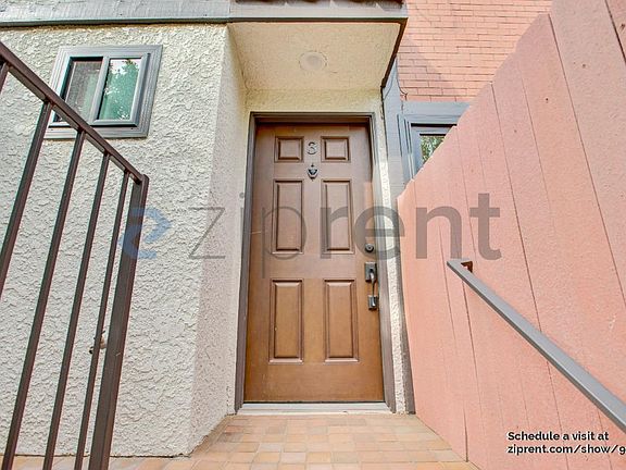 2nd image of 922 Lincoln Blvd APT 3