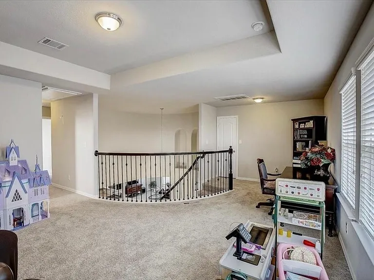 8014 Arezzo Dr — Photo 7