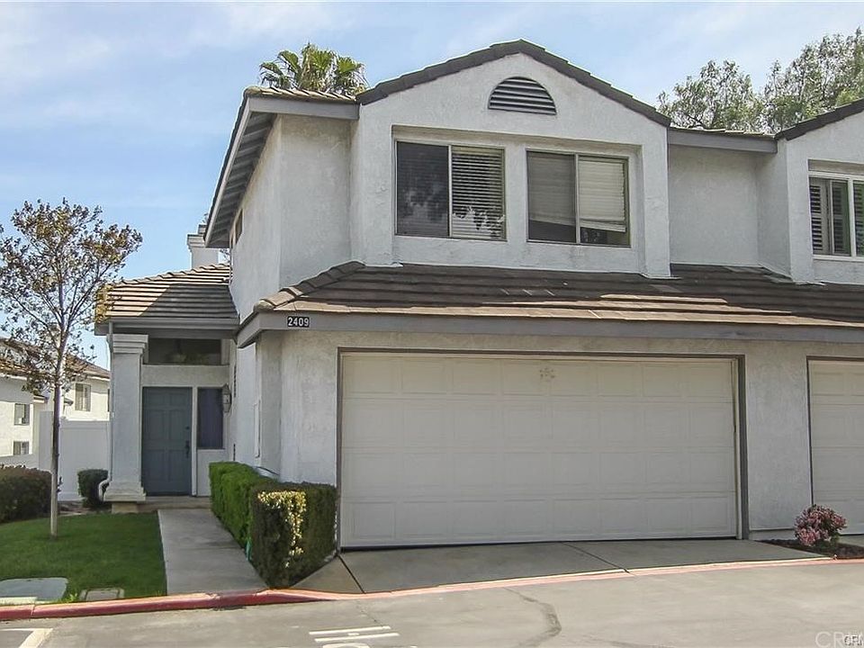 1st image of 2409 Saratoga Ln