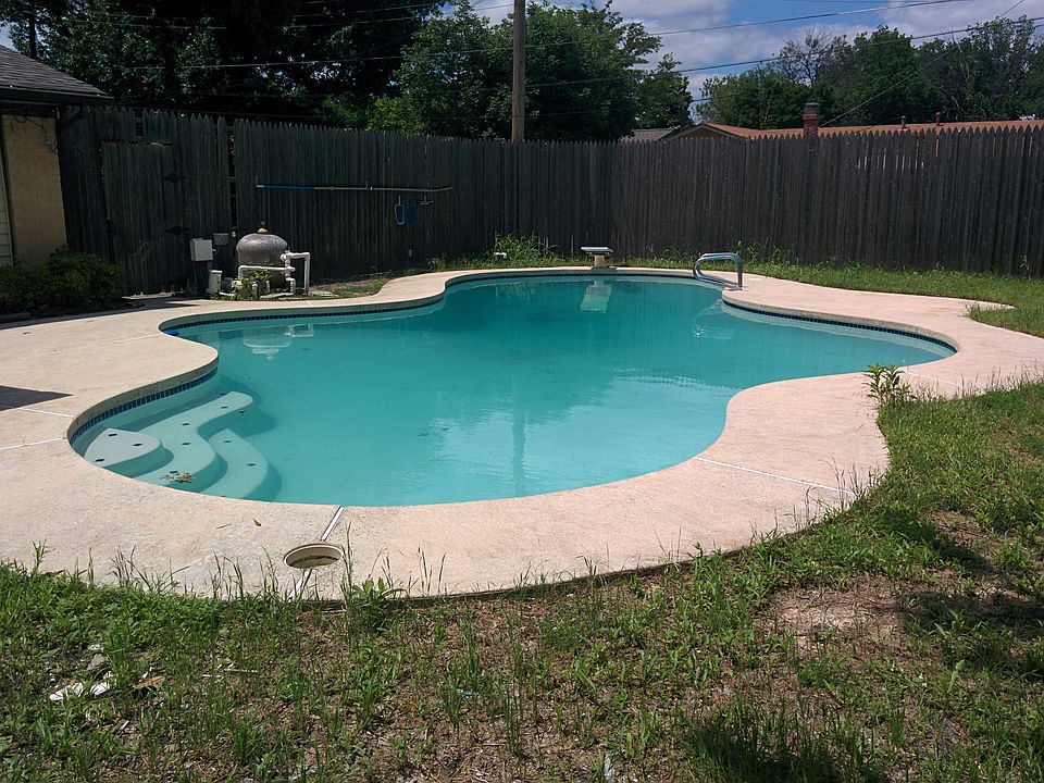 1st image of 4113 Glenrose Dr