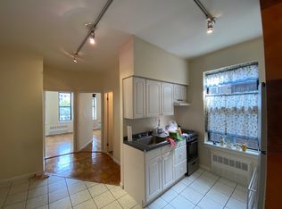 409 Grand St APT 3R, Brooklyn, NY 11211
