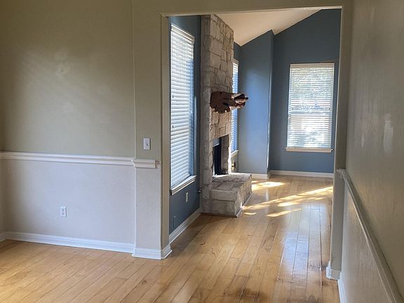 Dining room/office/hobby room