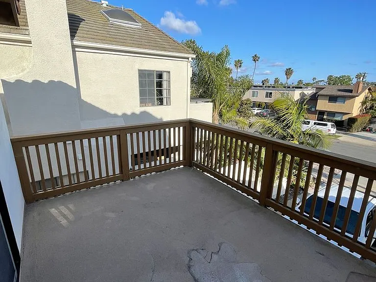 1854 Missouri St — Photo 15